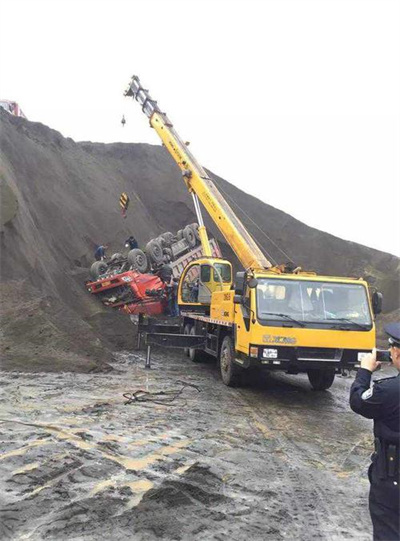 九江上犹道路救援